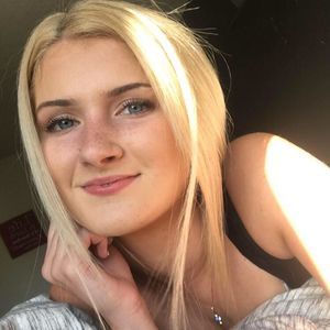 Meet your Posher, Kelsey